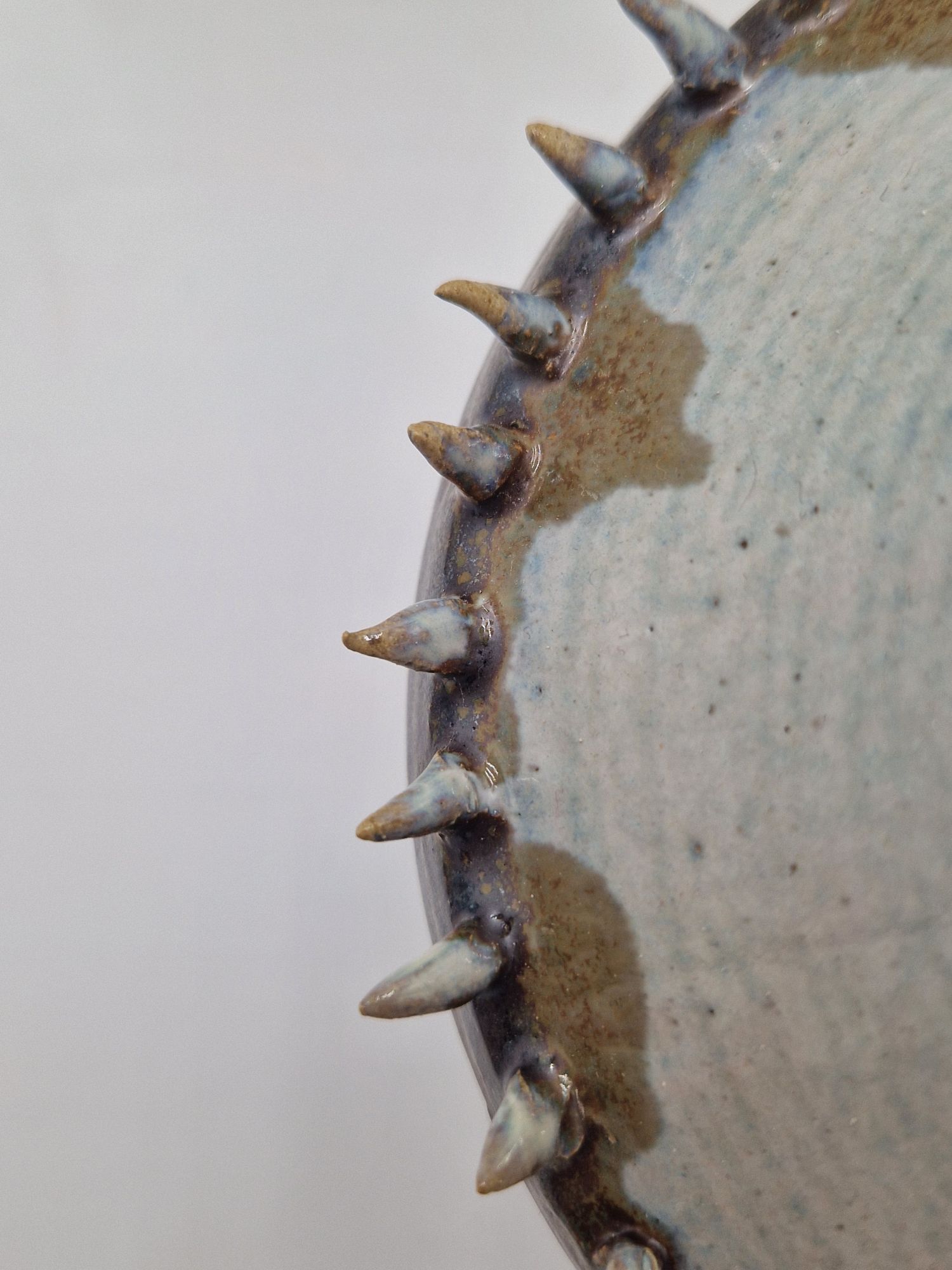 Détail pics Monomanie. Détail pics Monomanie.